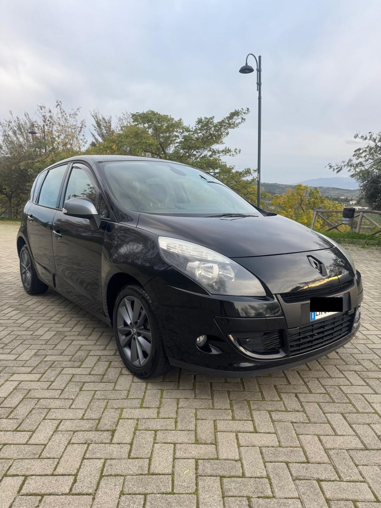 Renault Scenic X-Mod 1.5 dCi 110CV *LUXE* 2011