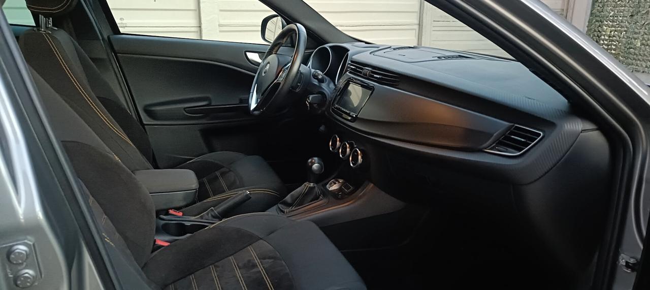 Alfa Romeo Giulietta 2.0 JTDm 170 CV TCT Veloce Carbon Edition