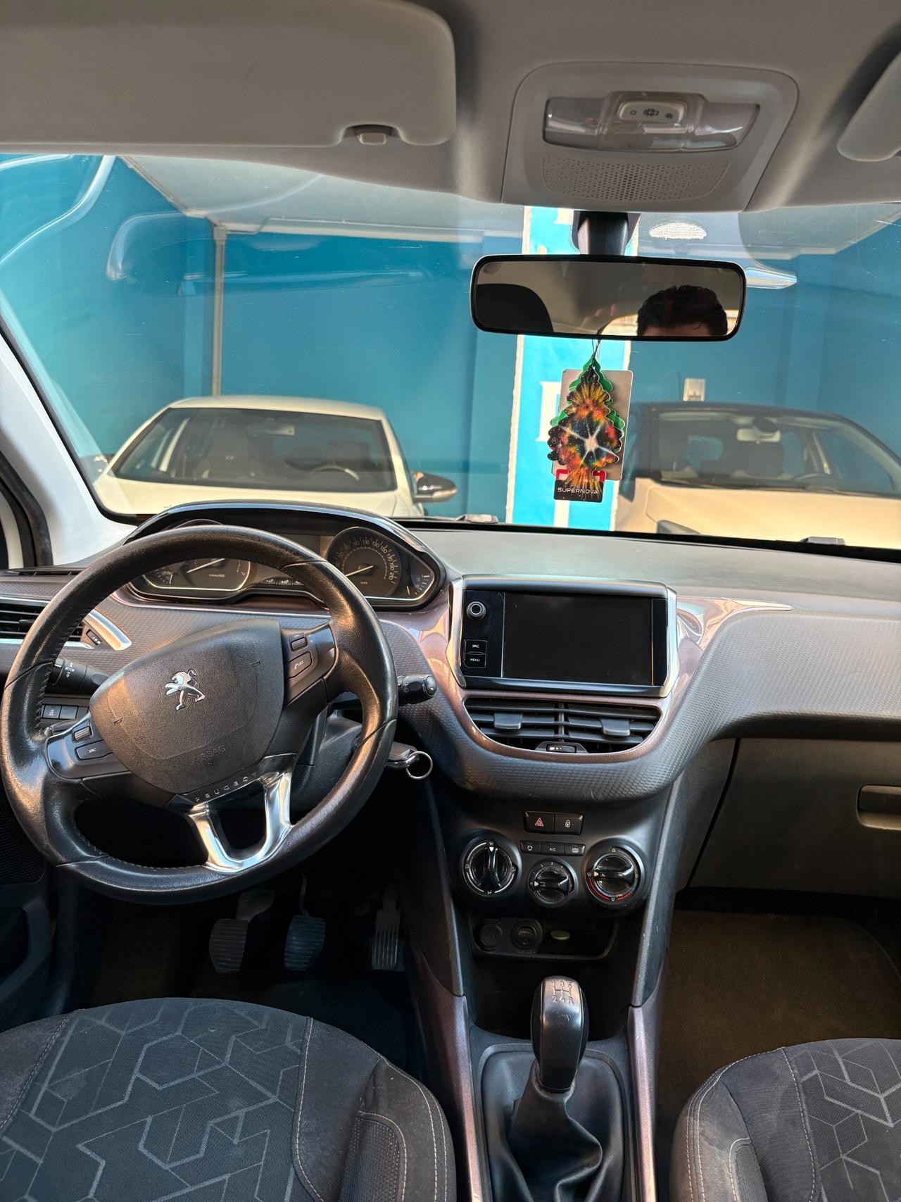 Peugeot 2008 PureTech 82 Allure