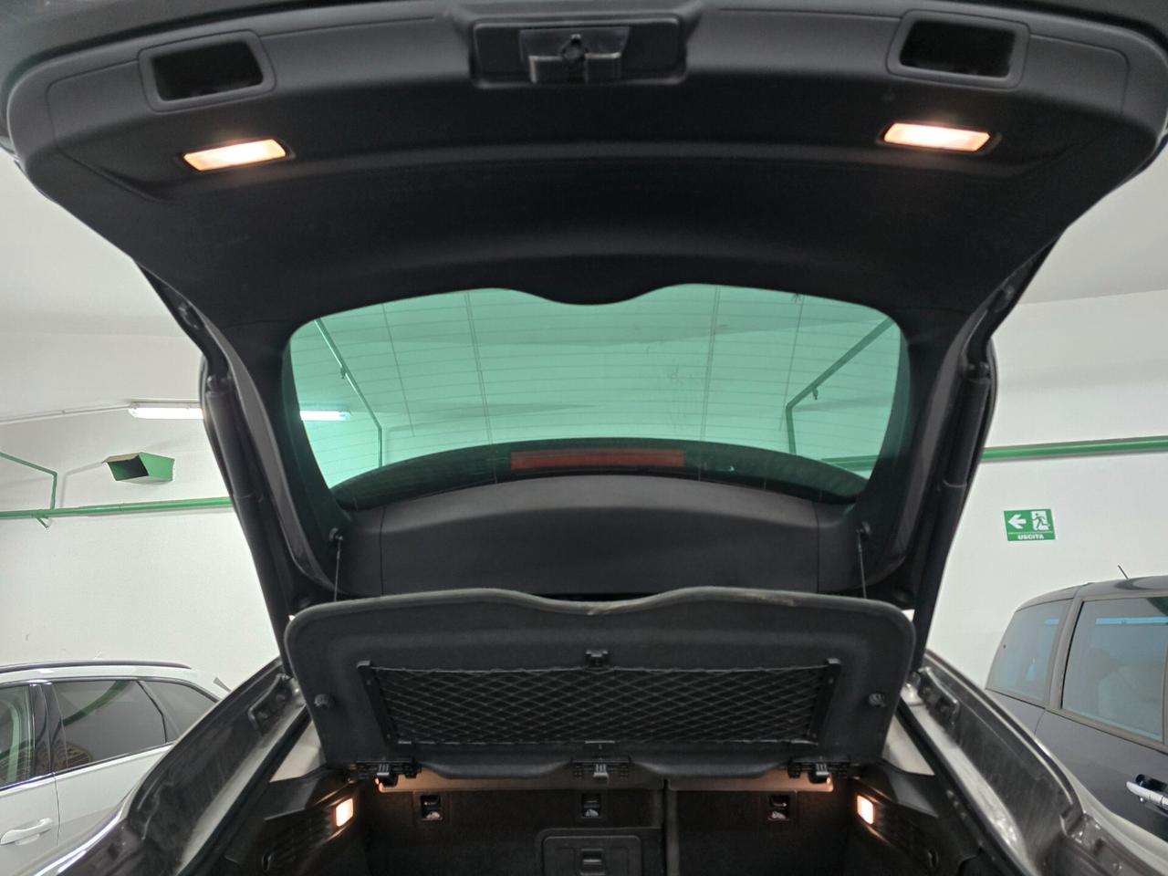 Maserati Levante V6 TETTUCCIO APRIBILE E PANORAMICO