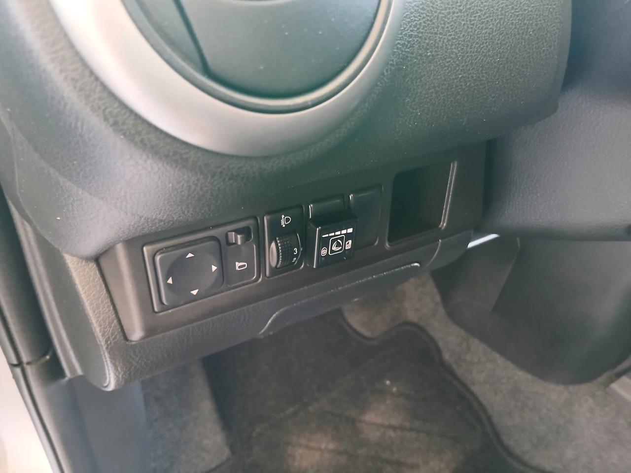 Nissan Note 1.4 GPL FULL 09