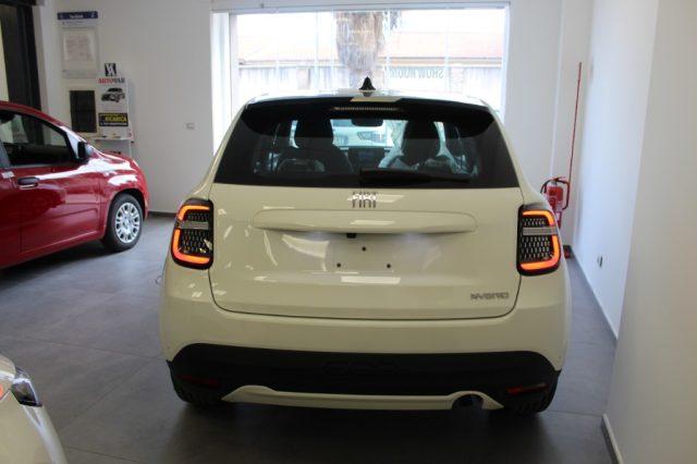 FIAT 600 Hybrid 110 CV DCT MHEV -KM0