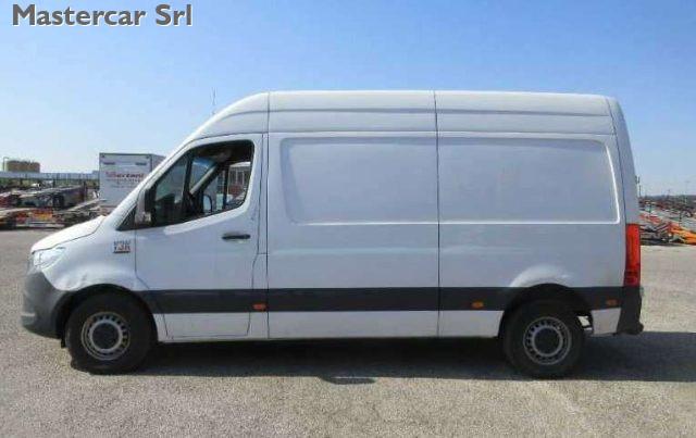 MERCEDES-BENZ Sprinter SPRINTER eSprinter 47kWh- 4 batterie - GE727YR