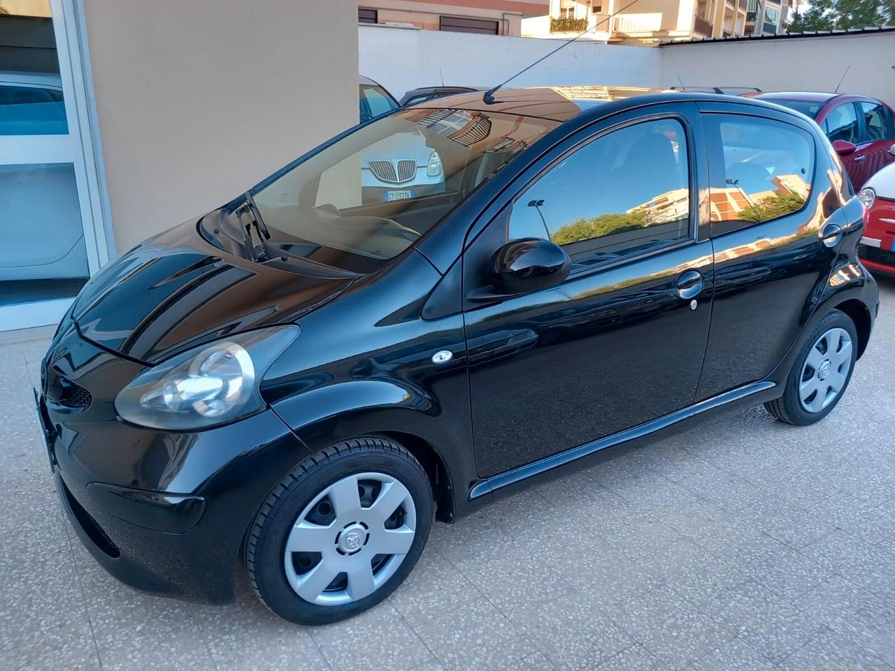 Toyota Aygo 1.0 Benzina 5 porte 2007