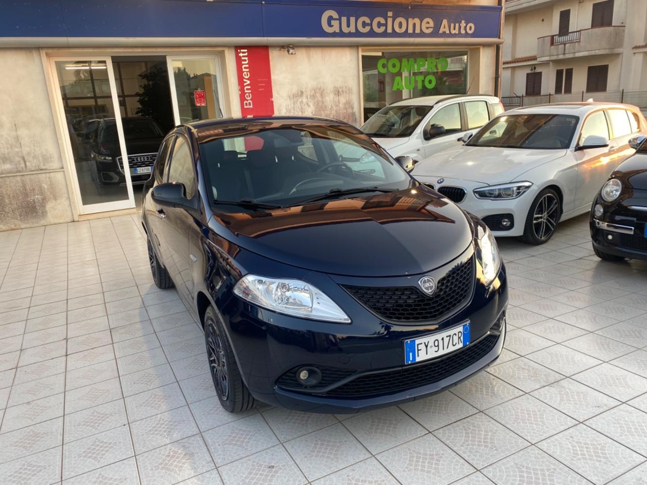 Lancia Ypsilon 1.2 69 CV 5 porte Gold