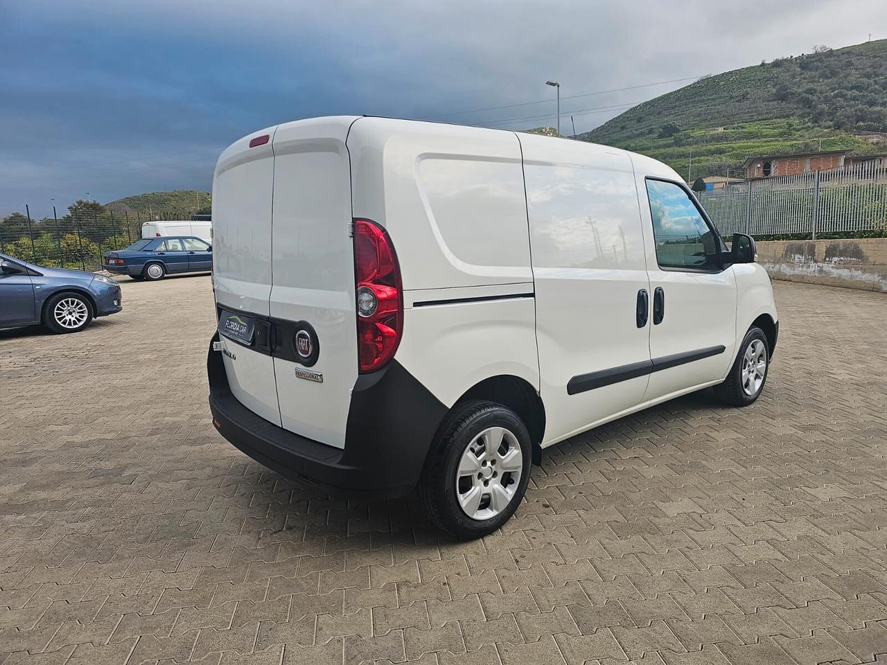 FIAT DOBLO' 1.6 MJT 105CV 3 POSTI 11/2020