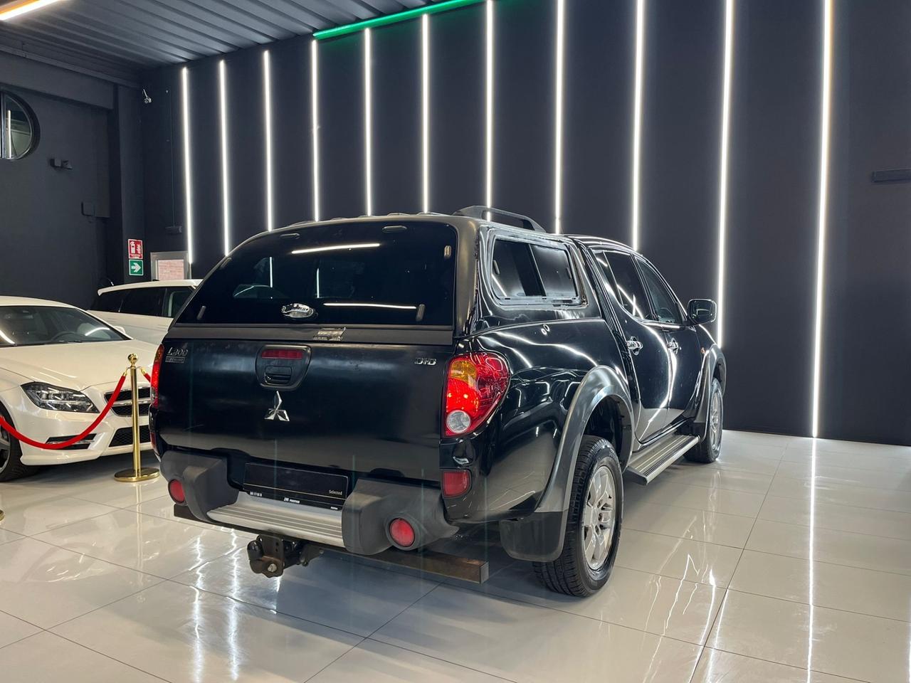 Mitsubishi L200 2.5 DI-D/136CV UNICO PROPRIETARIO Double Cab Intense
