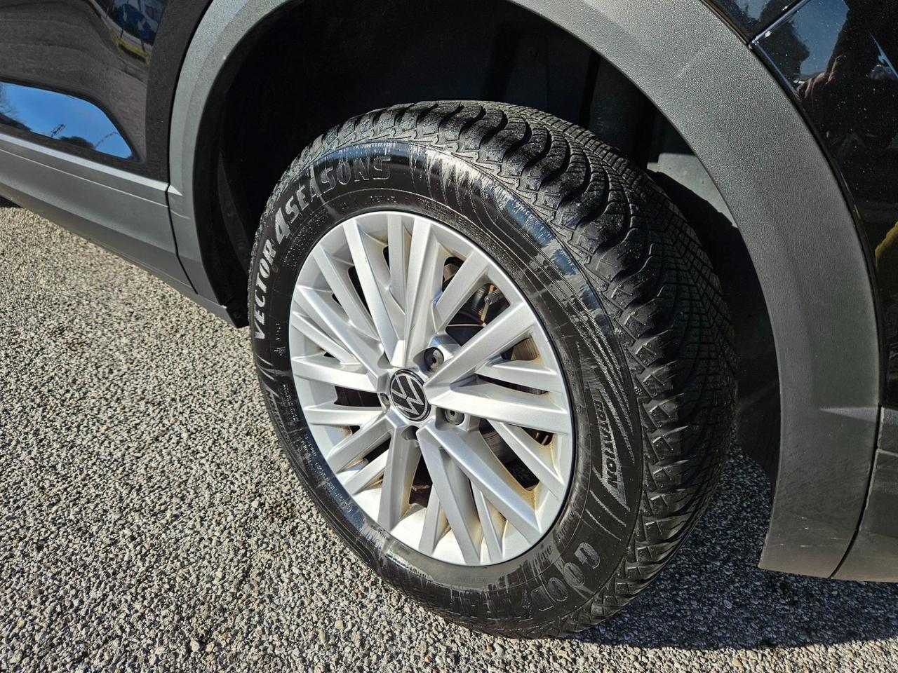 Volkswagen T-Roc 1.0 tsi Life 110cv