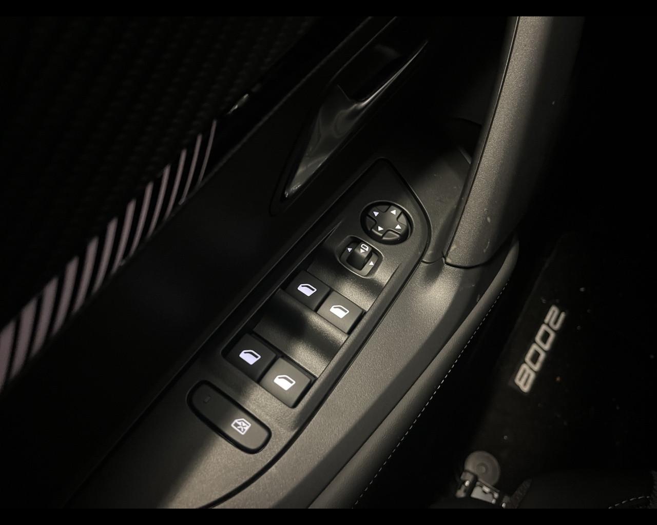 PEUGEOT 2008 Allure PureTech 100 S&S