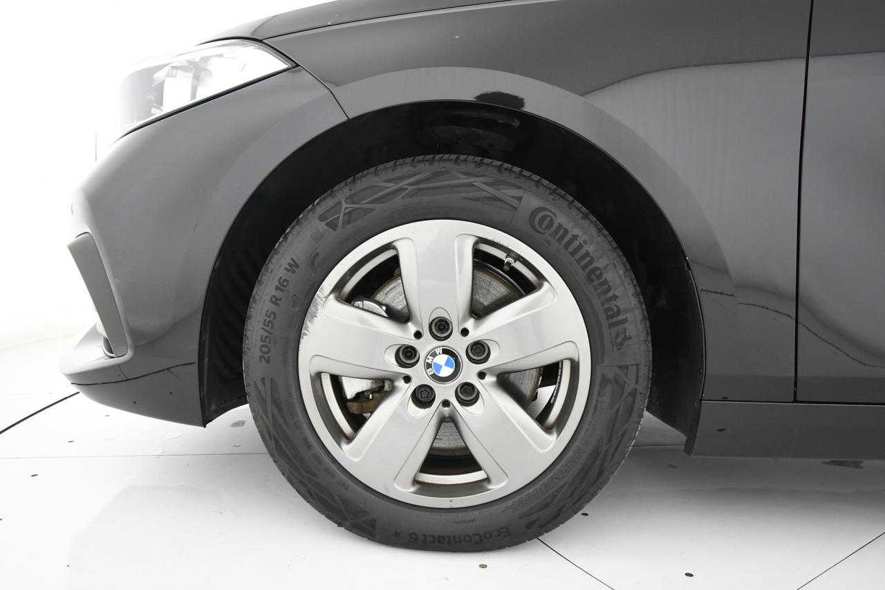 BMW 116d Business Advantage auto APPLE CARPLAY+NEOPATENTATI