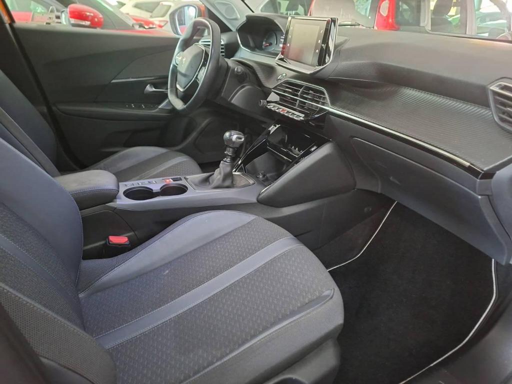 Peugeot 2008 1.5 BlueHDi Allure