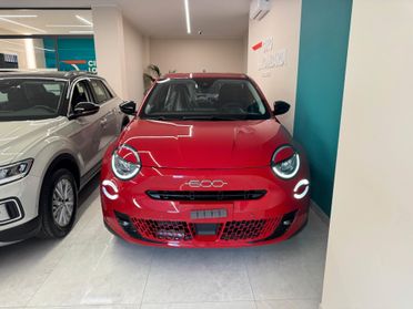 Fiat 600 ICON Hybrid 110 CV DCT MHEV