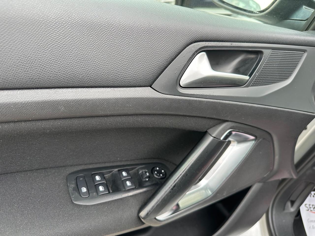 Peugeot 308 2015 1.6 115 CV SW Business PERFETTA