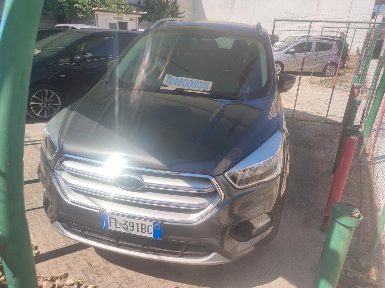 Ford Kuga 1.5 TDCI 120 CV S&S 2WD Titanium