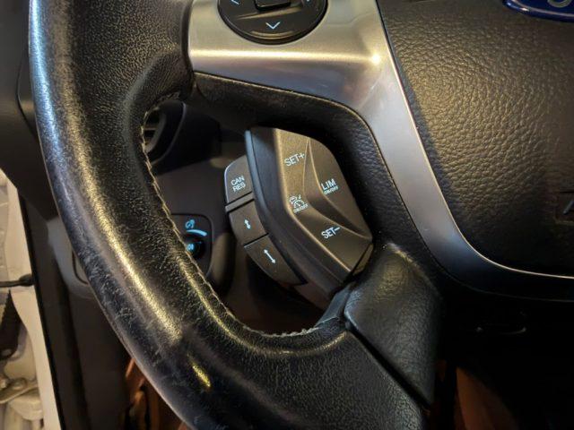 FORD Kuga 2.0 TDCI 180 CV S&S 4WD Powershift Titanium X