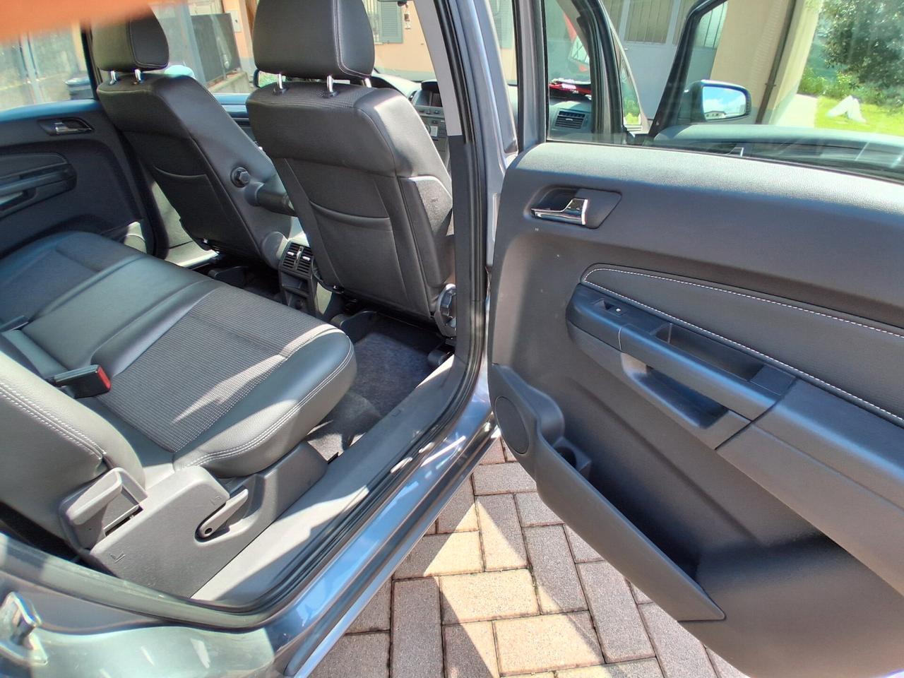 Opel Zafira 1.8 16v vvt club