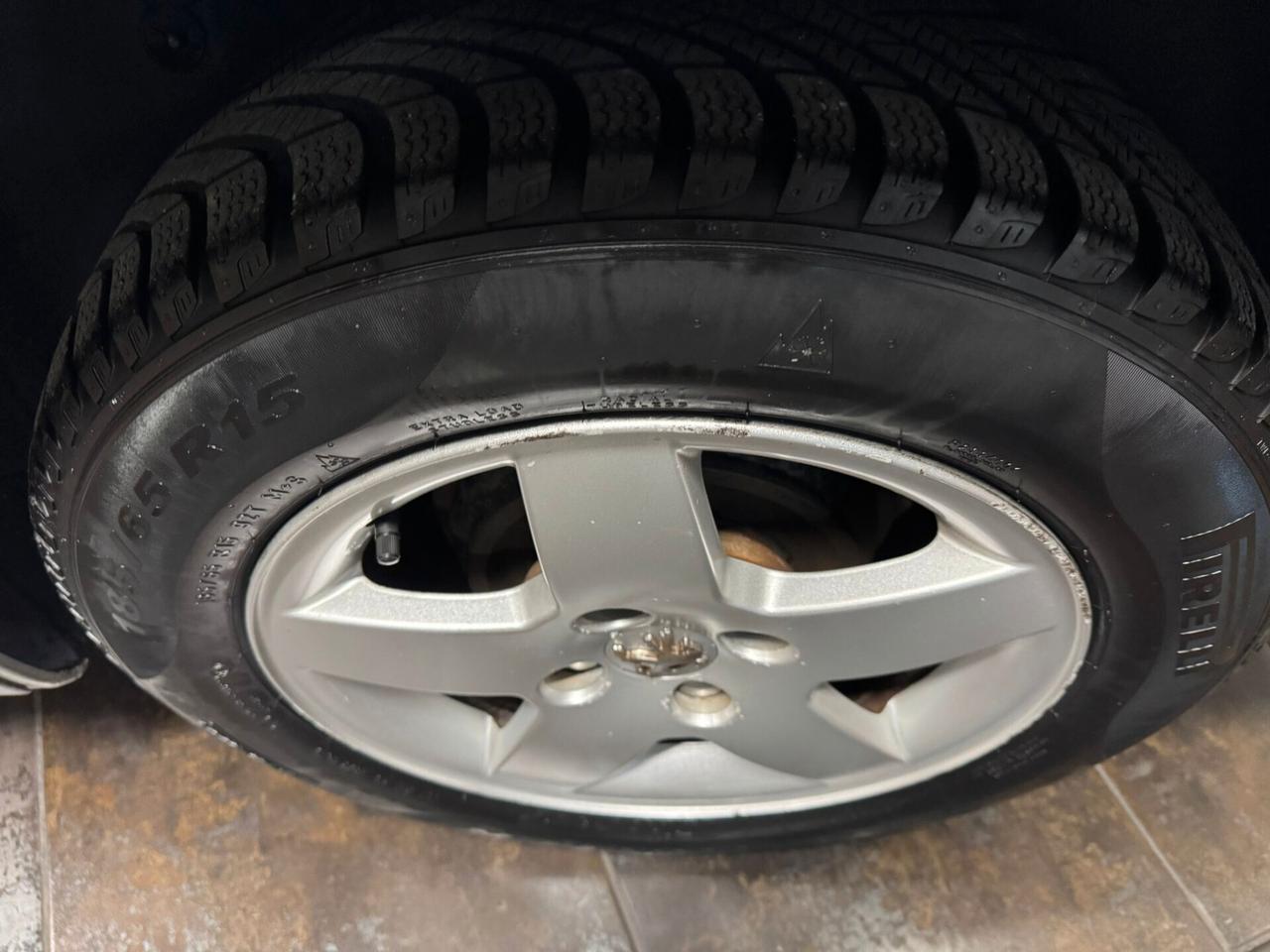 Peugeot 207 1.4 VTi 95CV SW Active