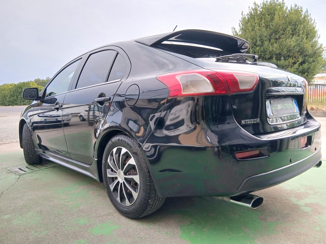 Mitsubishi Lancer 1.8 5p. Sportback Inform