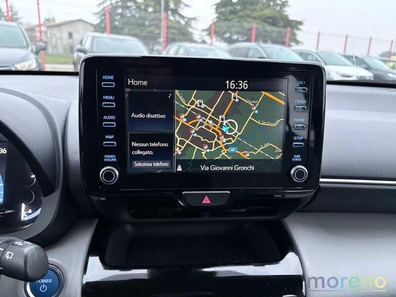 Toyota Yaris Cross 1.5h Business fwd 116 CV e-cvt