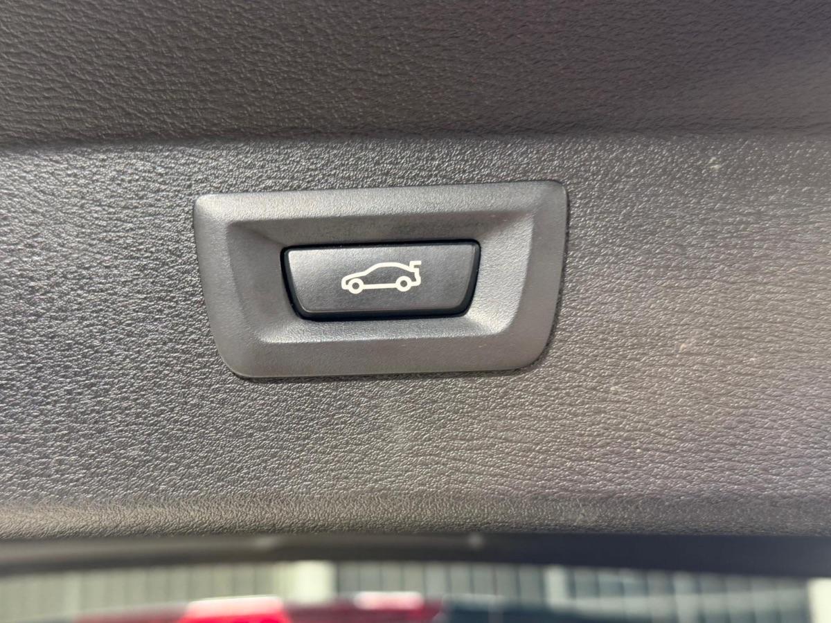 BMW - X1 - sDrive18d Msport