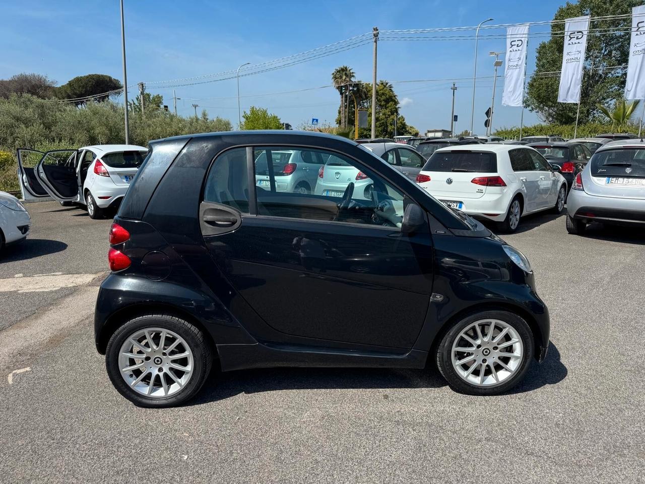 Smart ForTwo 1.0 MHD (BENZ) 52KW PASSION 2011