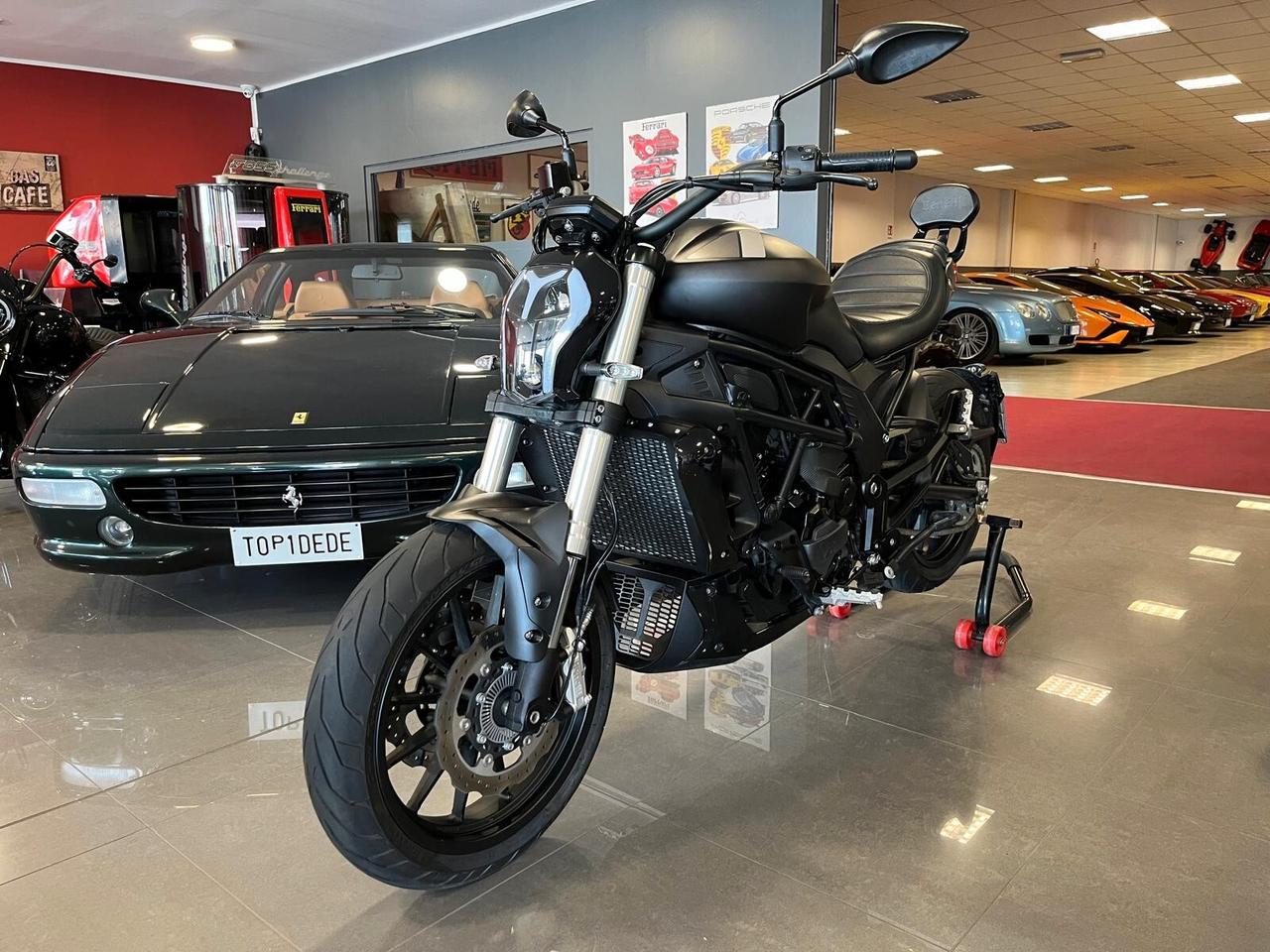 Benelli 502C Cruiser