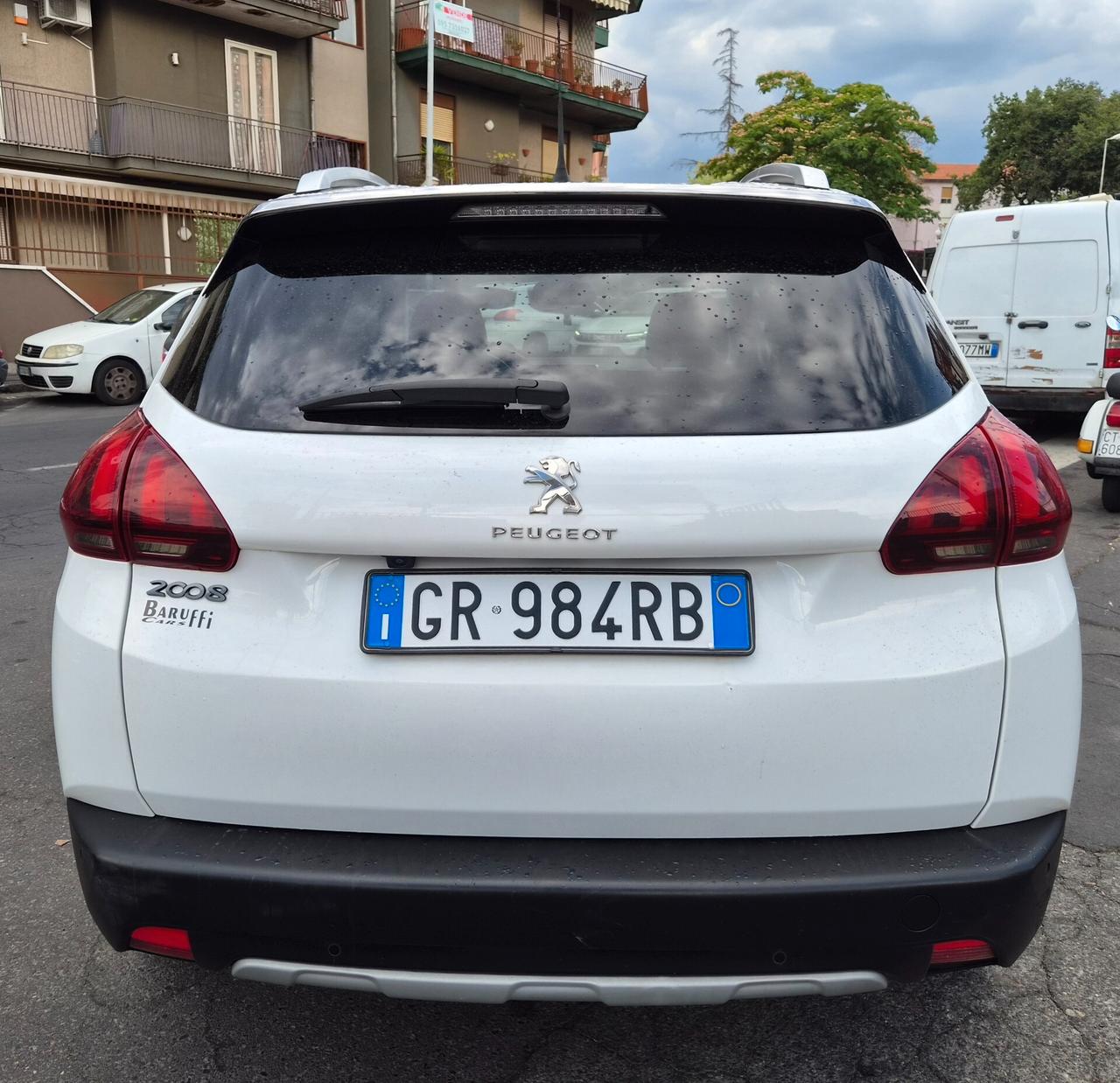 Peugeot 2008 BlueHDi 100 Allure