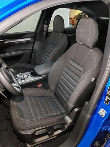 Alfa Romeo Stelvio 2.2d 160cv Sprint Navi+Palette al Vol.+Camera
