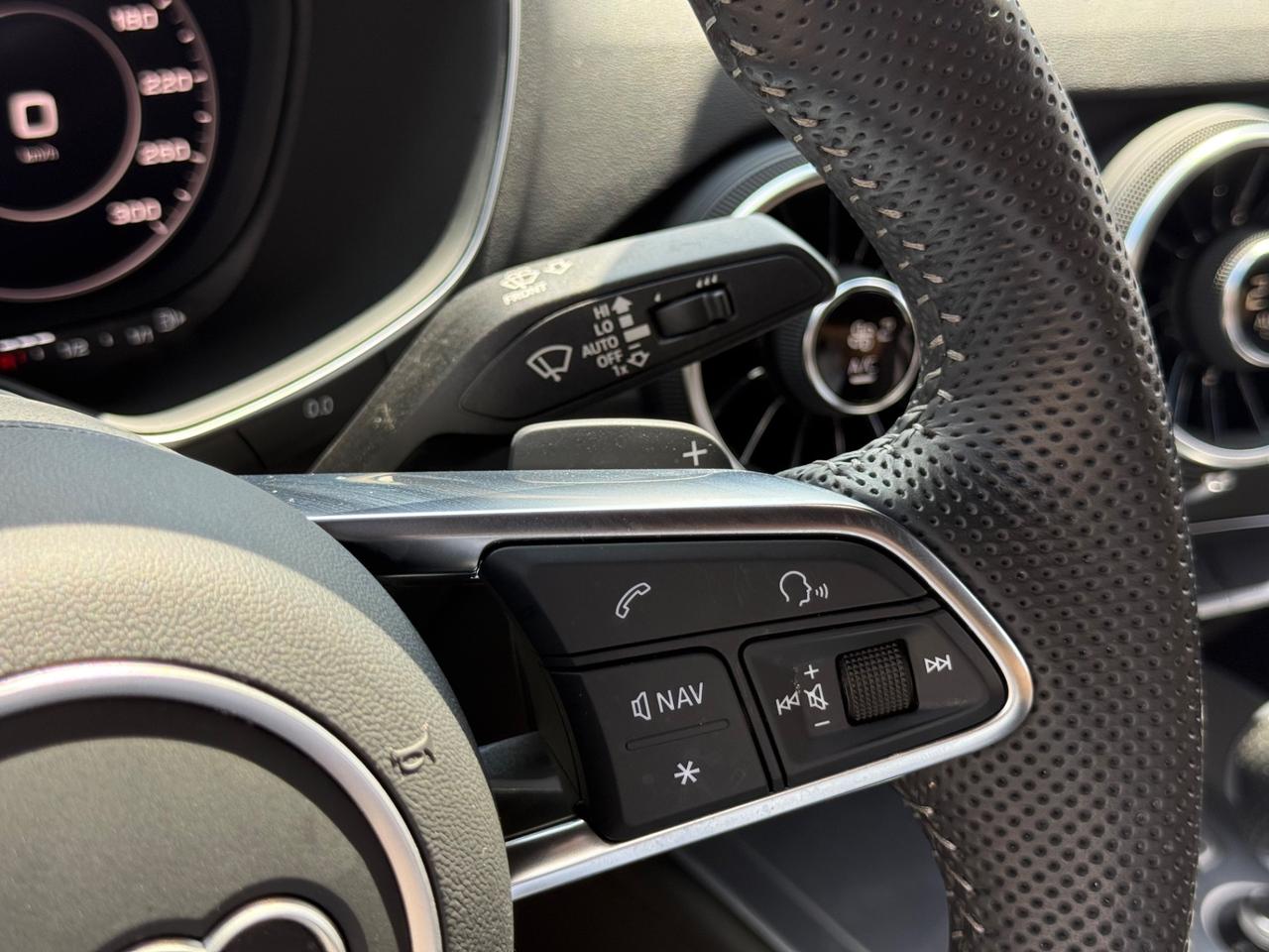 Audi TT Roadster 45 TFSI S tronic S line