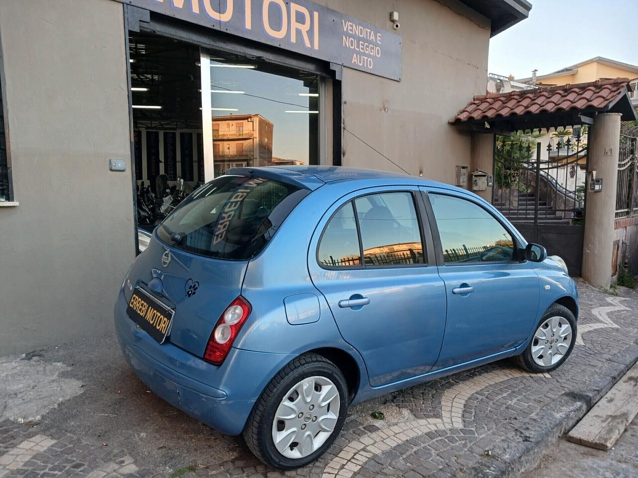 Nissan Micra 1.2 16V 5 porte Acenta