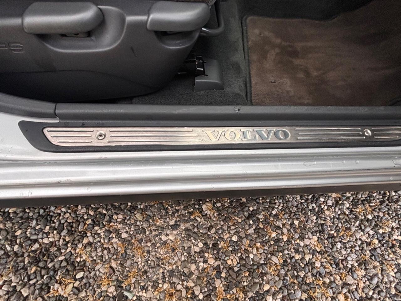 Volvo V40 S40 1.8 16V cat