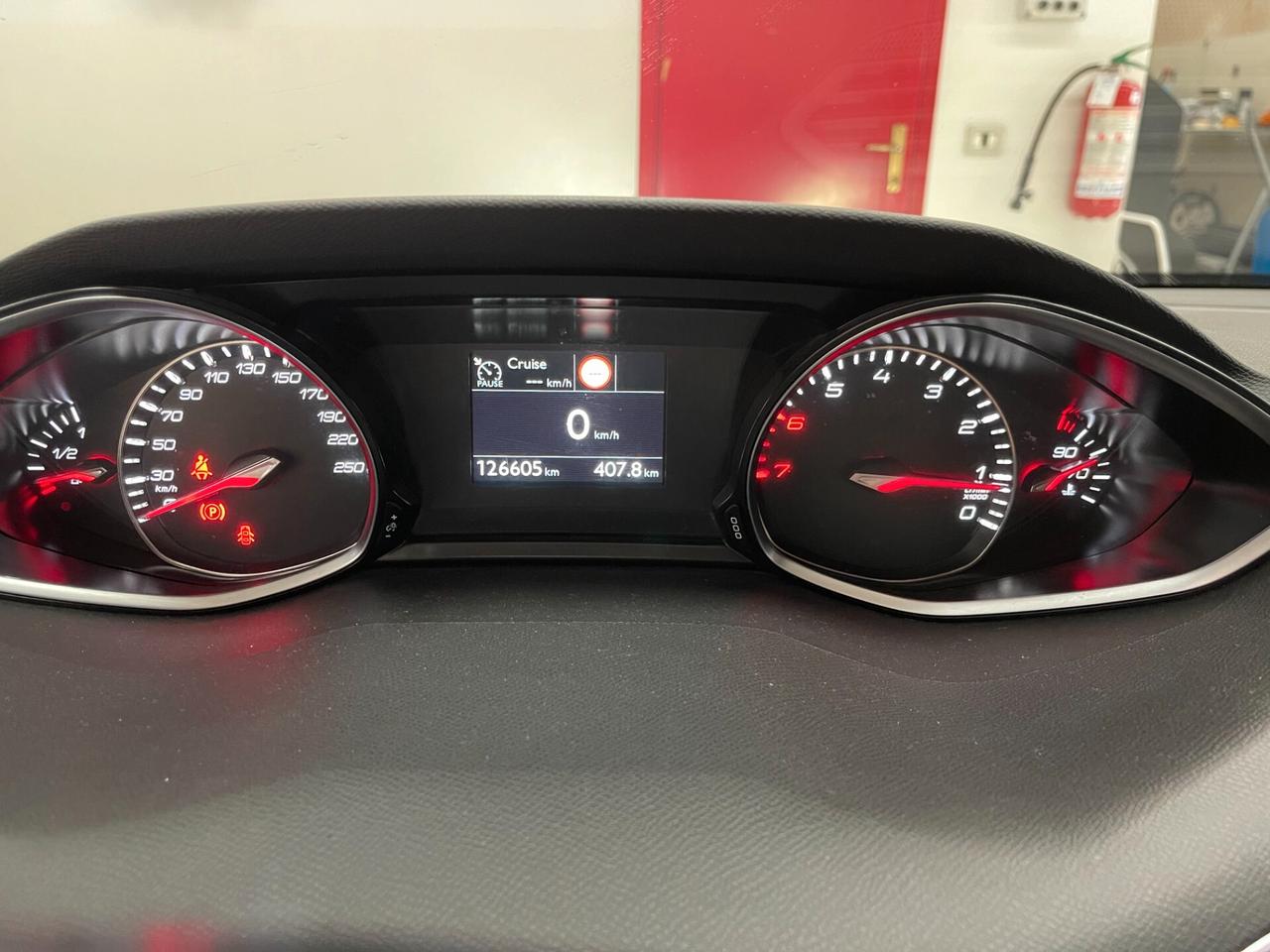 Peugeot 308 Allure 1.2 131cv-LEGGI SOTTO
