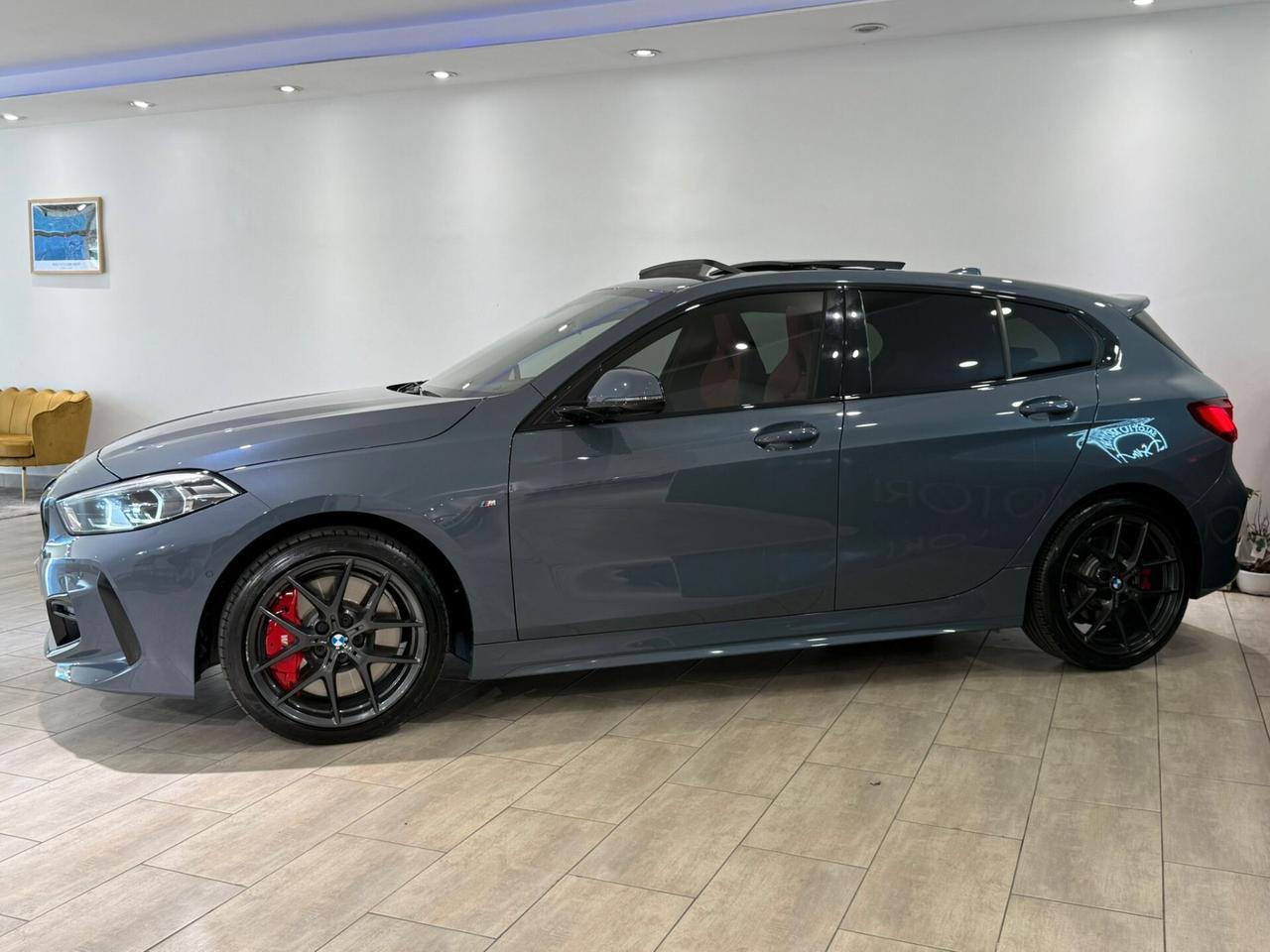 BMW 116d 5p. COLORVISION MSPORT ANNO 2022 50.000KM