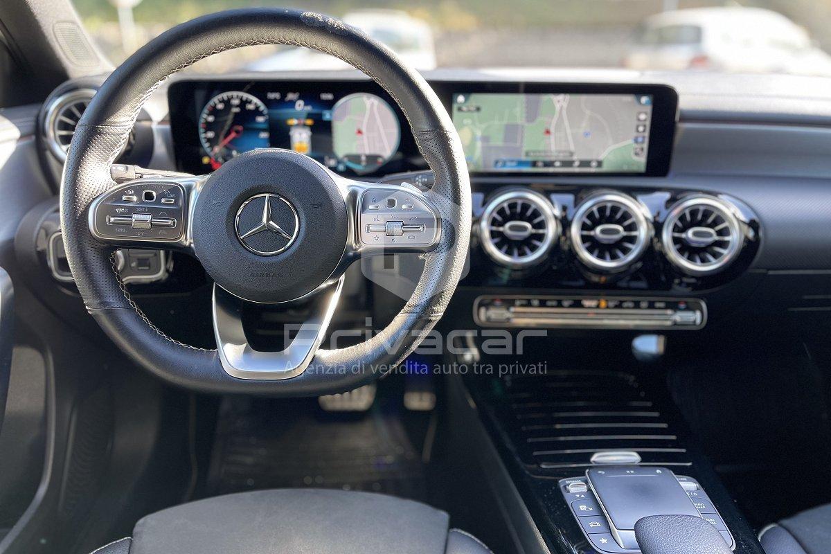 MERCEDES A 200 d Automatic Premium