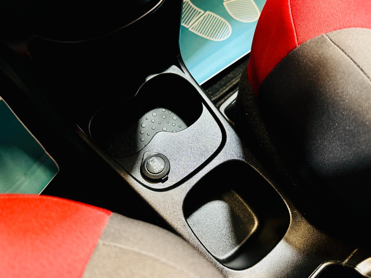 Fiat Panda 1.2 Easy 69 Cv - CarPlay / Touch Screen