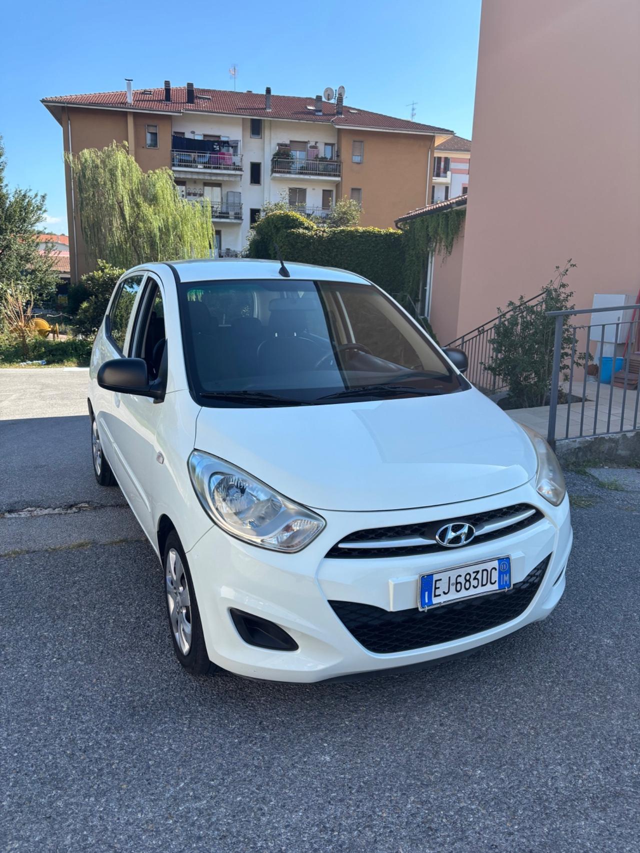 Hyundai i10 1.1 12V Fiorucci Soft Top