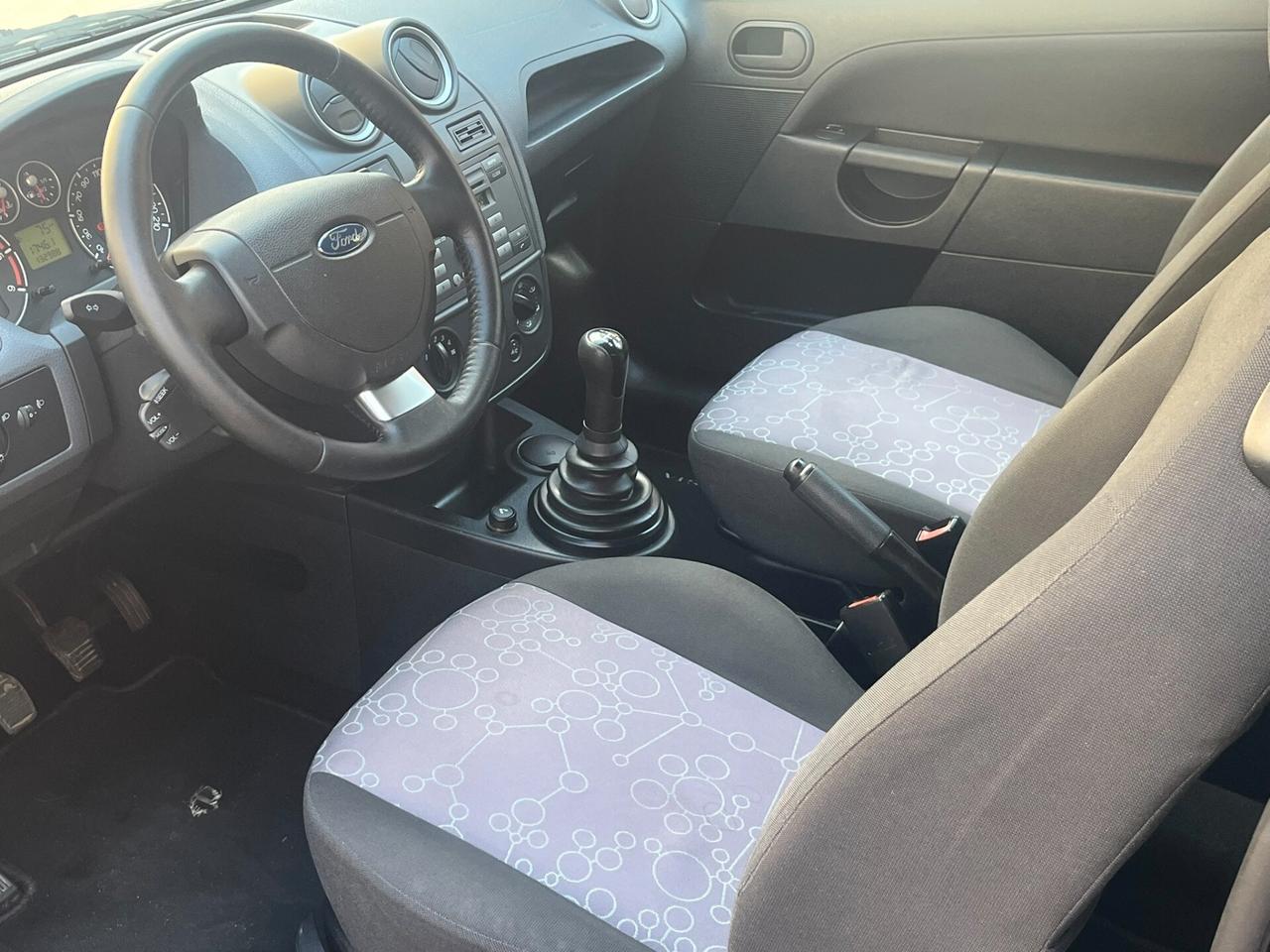 Ford Fiesta 1.4 TDCi 132.000 KM