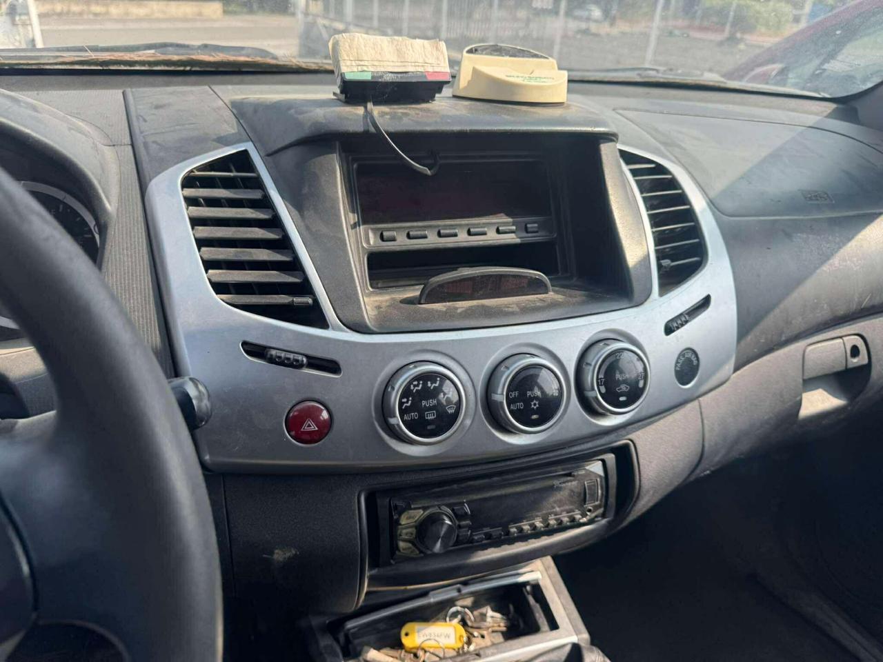 Mitsubishi L200 2.5 DI-D/178CV DC -2014