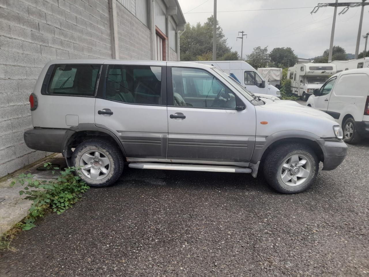 Nissan Terrano II 3.0 DiT 5 porte Adventure