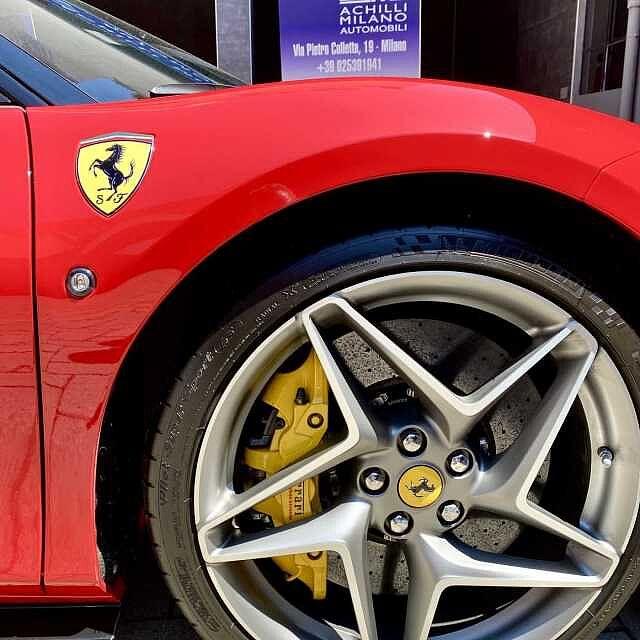 Ferrari F8 Tributo LIFT+CARBO+SEDILI CARBO