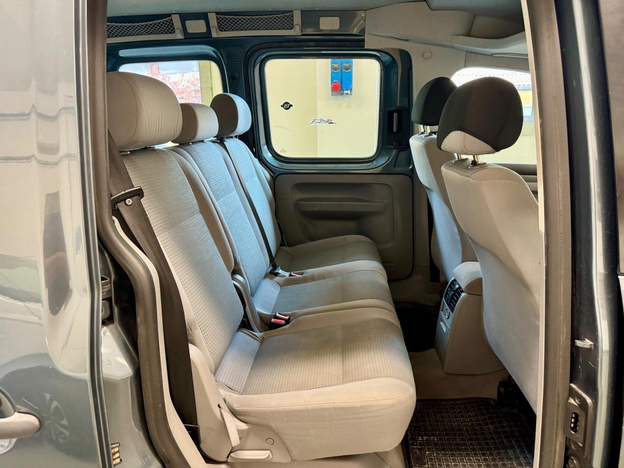 Volkswagen Caddy CALIFORNIA - TENDA GANCIO TRAINO