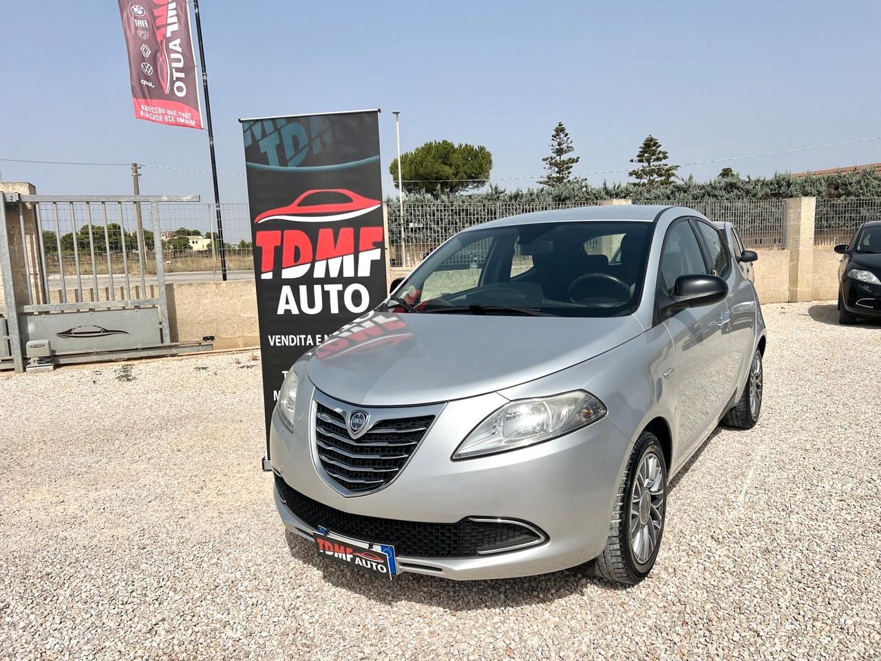 Lancia Ypsilon 1.2 5 porte