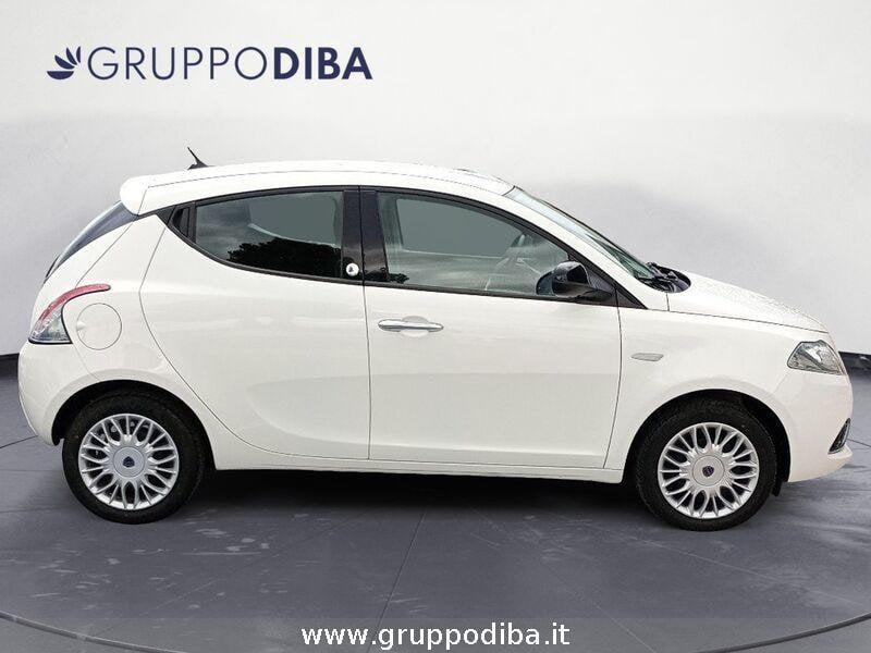 Lancia Ypsilon III 2015 Benzina 1.2 Gold ecochic Gpl 69cv