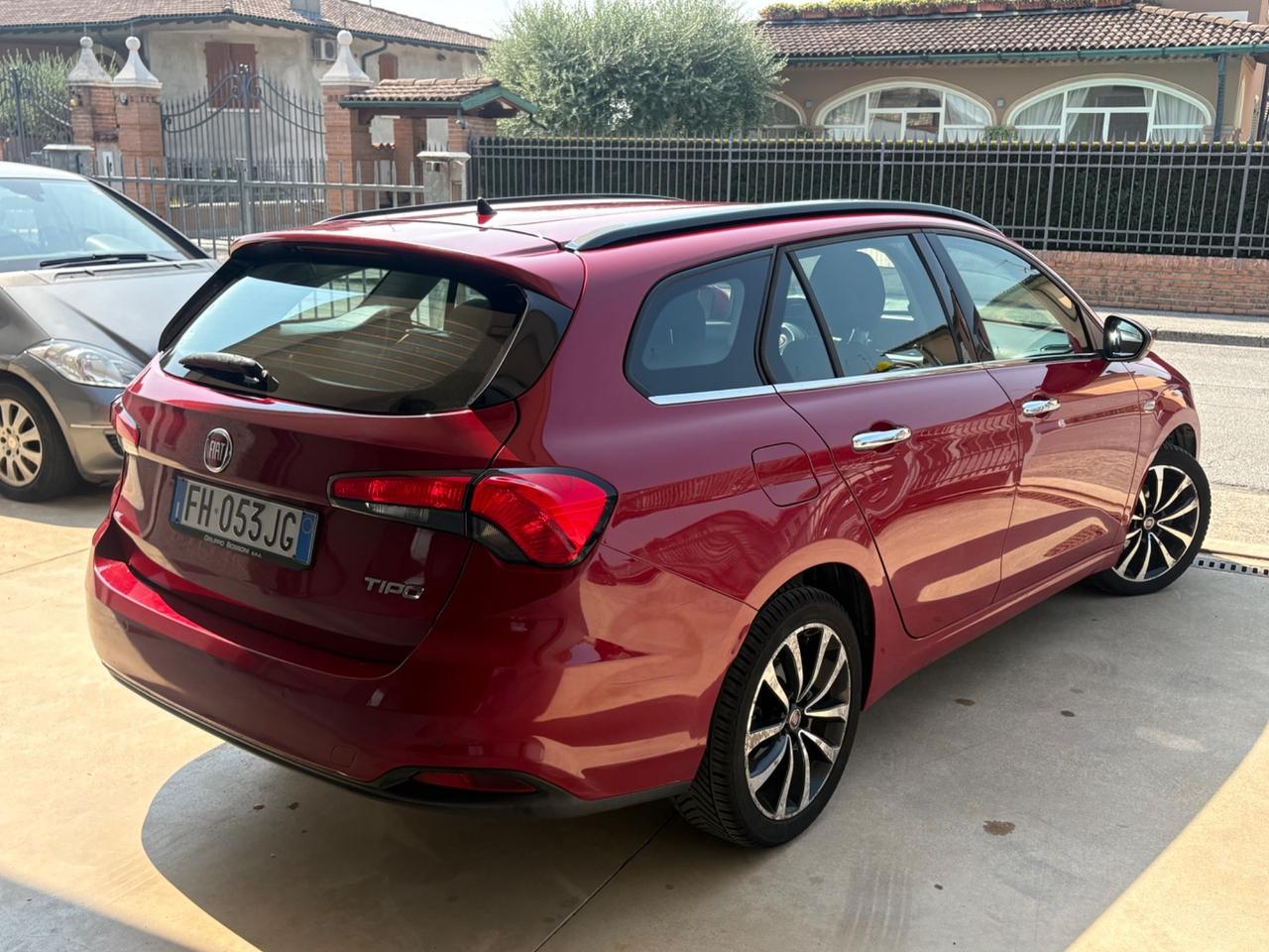 Fiat Tipo 1.3 Mjt S&S SW Lounge