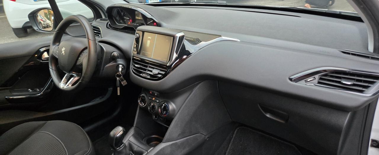 Peugeot 208 PureTech 82 5p. GPL Active