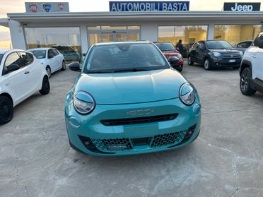 Fiat 600 Hybrid 110 CV DCT MHEV PACK Style Km 0