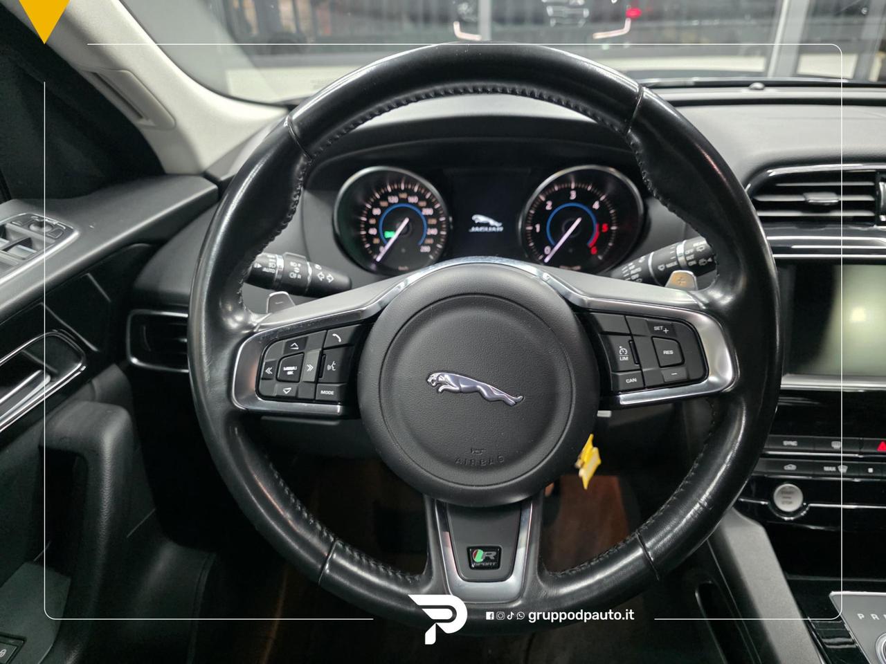 Jaguar F-Pace 2.0d i4 R-Sport Black Design Edition awd 180cv auto