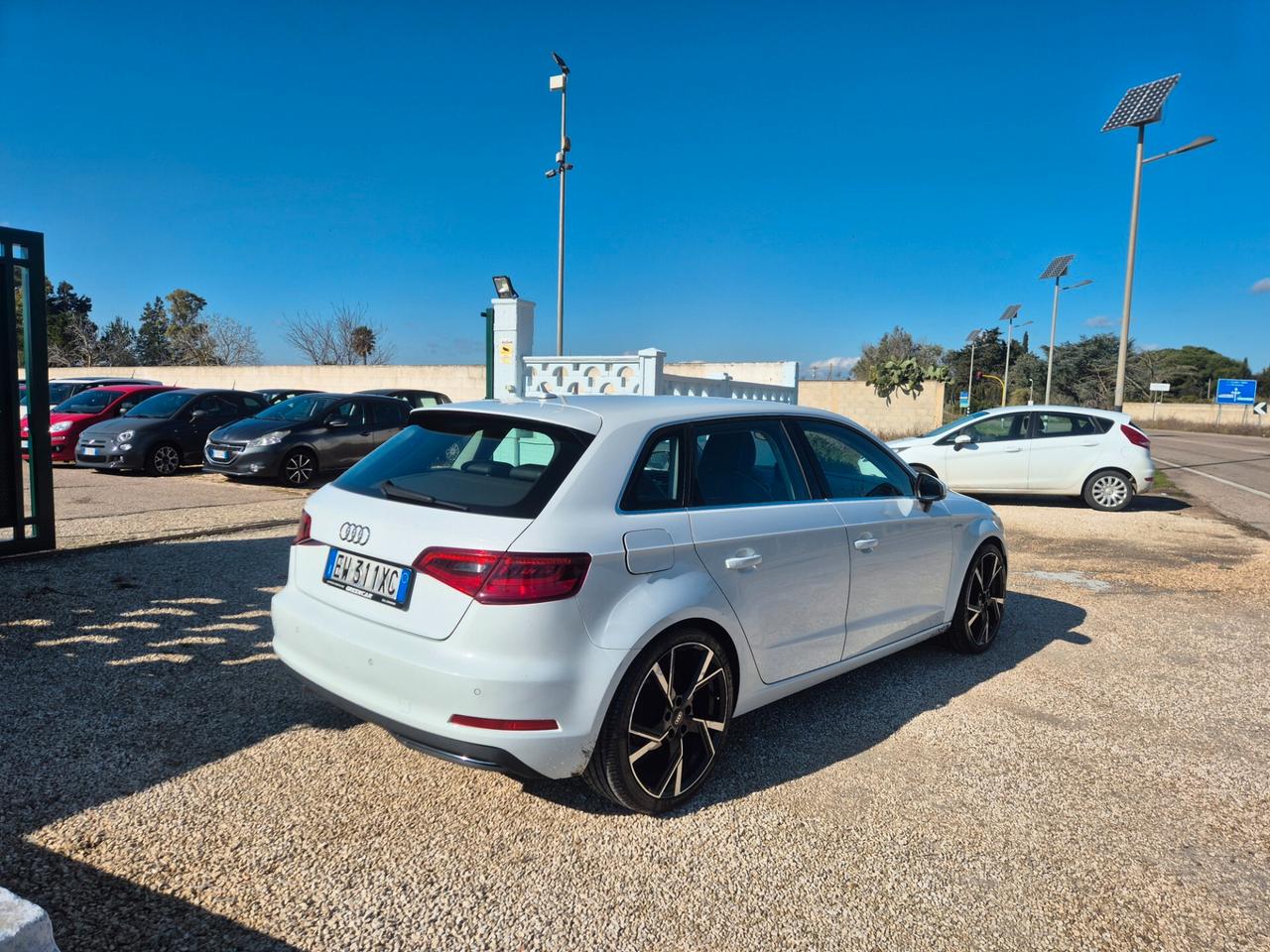 Audi A3 SPB 1.4 TFSI S tronic leggere Descrizione