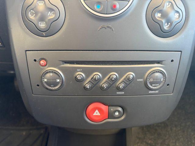 RENAULT Clio 1.6 16V 3 porte GANCIO TRAINO OK NEOPATENTATO