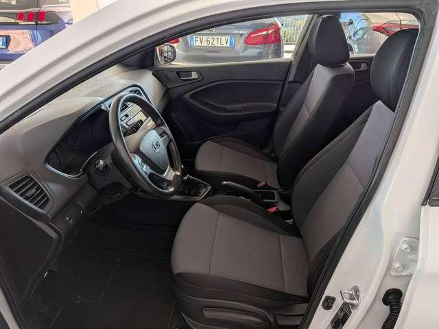 Hyundai i20 i20 II 2015 5p 1.2 Classic 75cv km 23.000